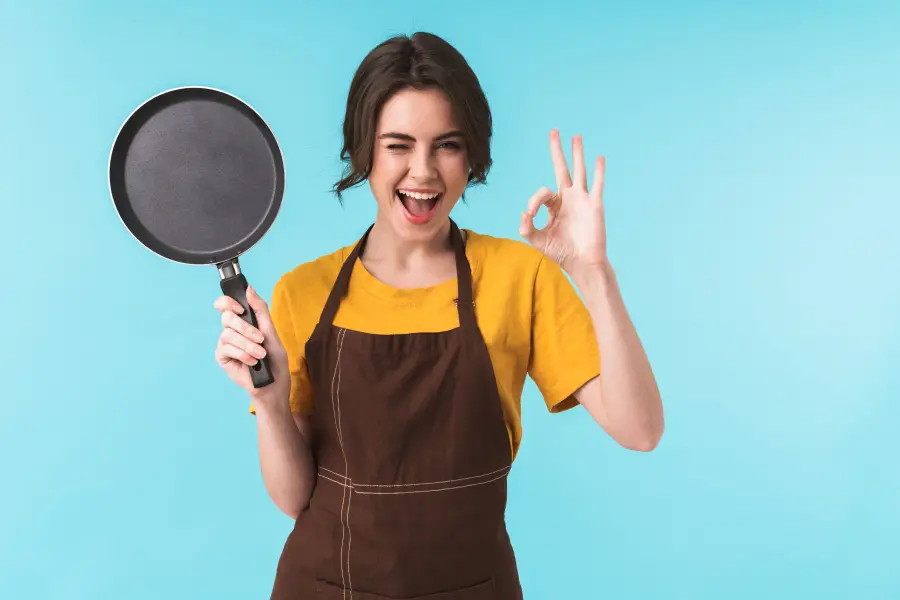 Hướng Dẫn Sử Dụng & Bảo Quản Chảo Chống Dính Đúng Cách – Tránh Gây Hại Sức Khỏe