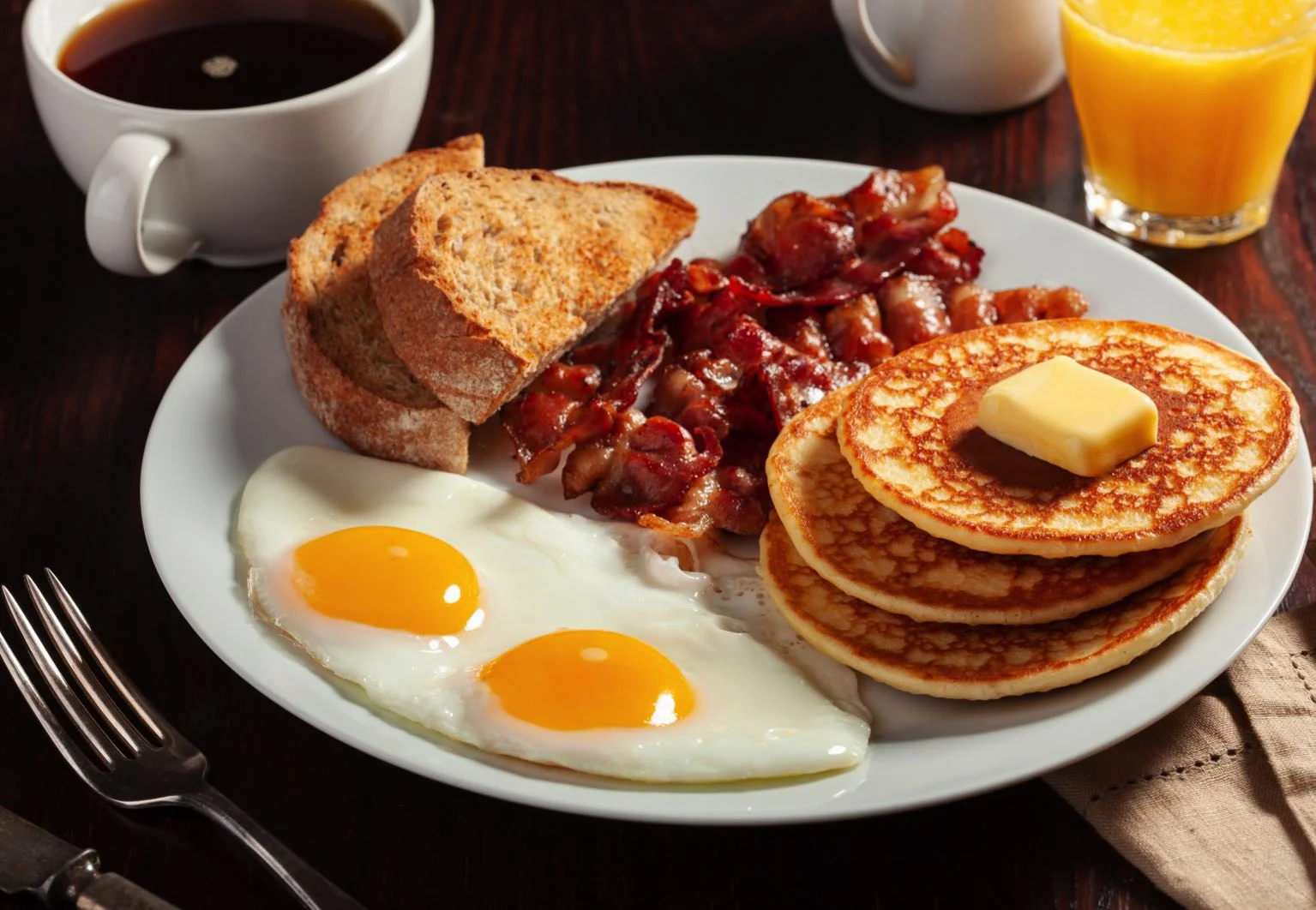 Nên ăn sáng hay nhịn ăn sáng? Hiểu rõ tác động của Intermittent Fasting lên não bộ
