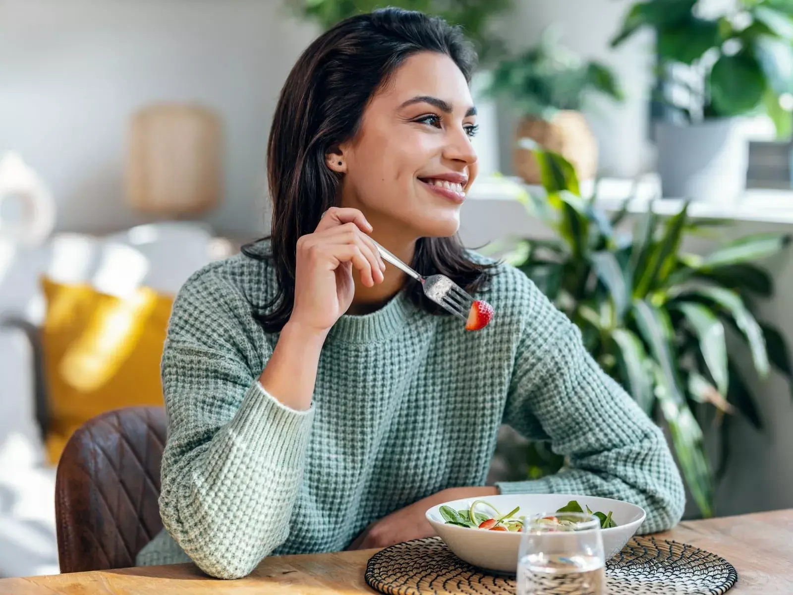 Nên ăn sáng hay nhịn ăn sáng? Hiểu rõ tác động của Intermittent Fasting lên não bộ